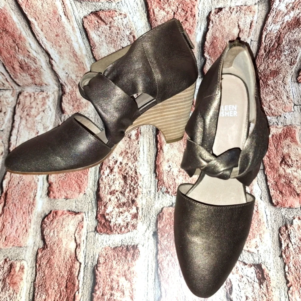 Eileen Fisher 'Mary' Twist Front Metallic Leather Wedge Pump - Bronze - Picture 15 of 16